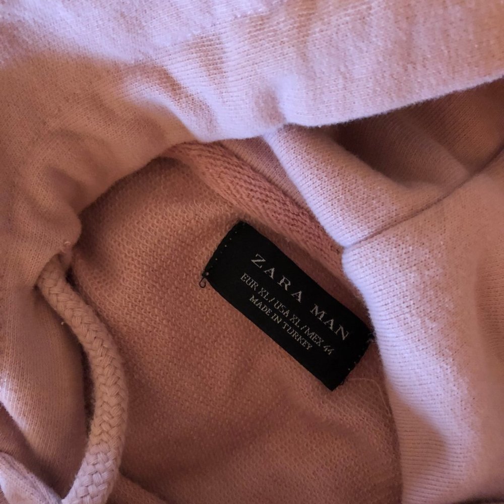 Vintage Zara Short-Sleeved Hoodie - Picture 2 of 2